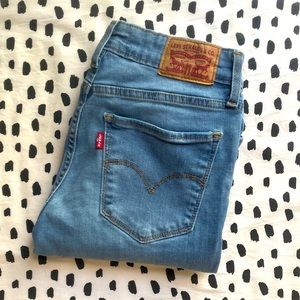 Levi’s women jeans